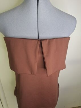 Off-Shoulder Rust Brown Women's Summer Top Size Small/ Med